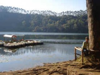 lake in Munnar